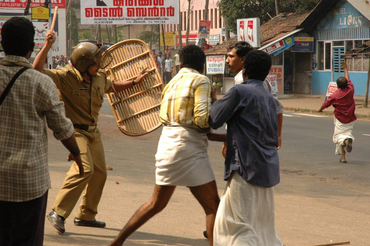 AISF collectorate march 12/10/2004